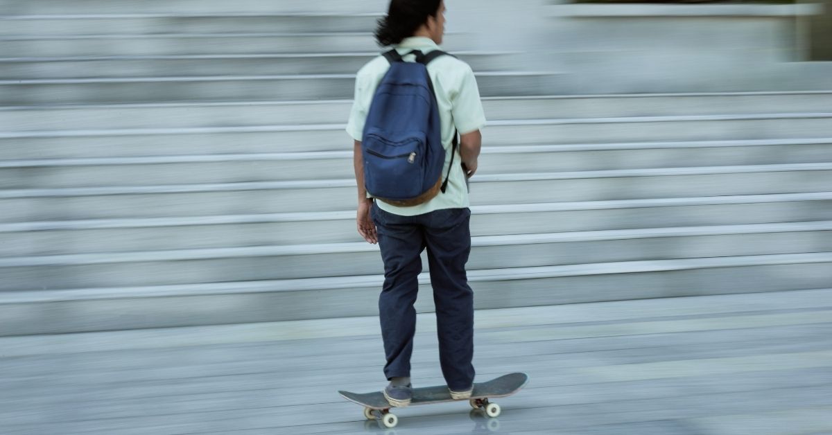 Skateboarding To Work – What To Know BEFORE Commuting